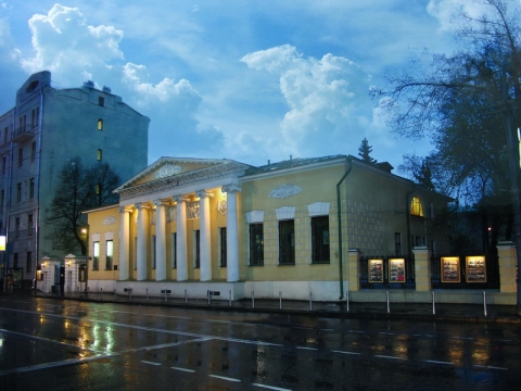 Литературный музей Льва Толстого переводит рукописи в цифровой формат