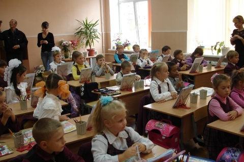     1-  -  329 www.school329.spb.ru